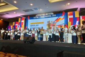 SDIT Bina Insani Tebarkan Semangat Literasi di Festival Literasi Nasional 2026