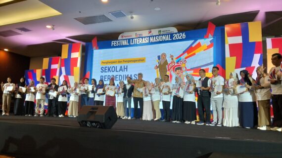 SDIT Bina Insani Tebarkan Semangat Literasi di Festival Literasi Nasional 2026