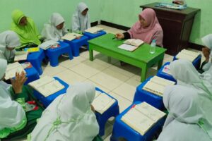 Menelaah Keberhasilan dan Tantangan dalam Pembelajaran