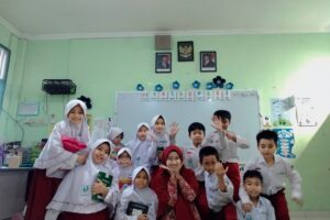 Pada Akhirnya, Bukan Hanya Mereka yang Bertumbuh