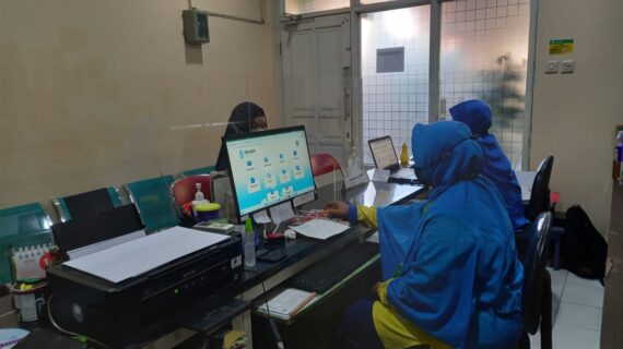 Melayani dengan Amanah